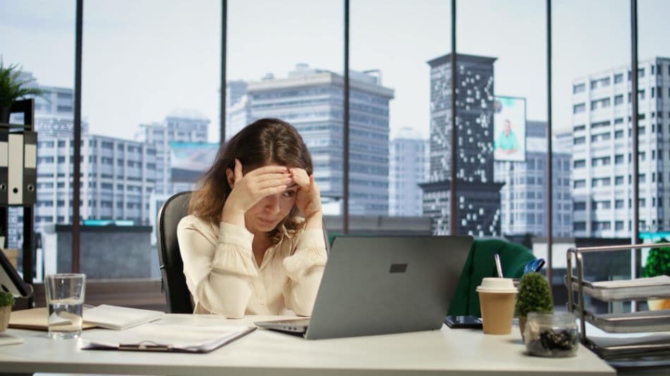 El burnout desafía al ámbito laboral