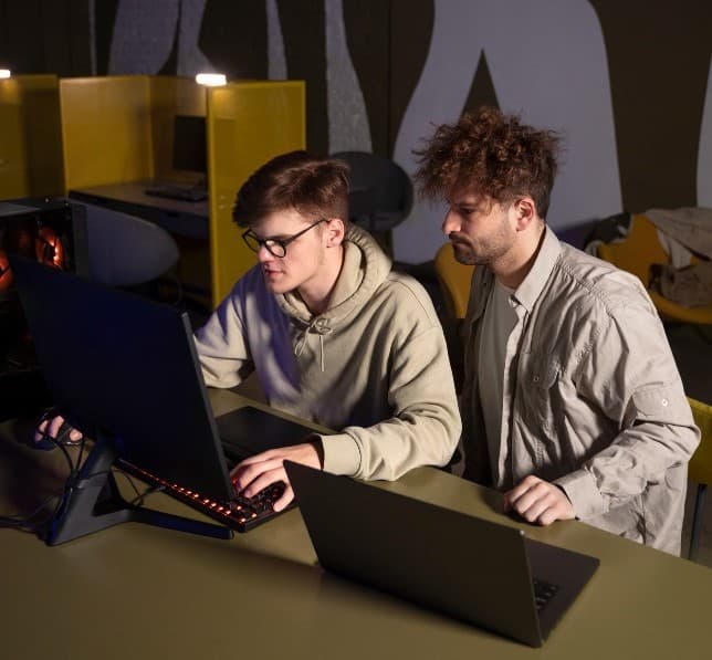 8M: en el sector IT argentino, la brecha salarial de género es de 20% promedio