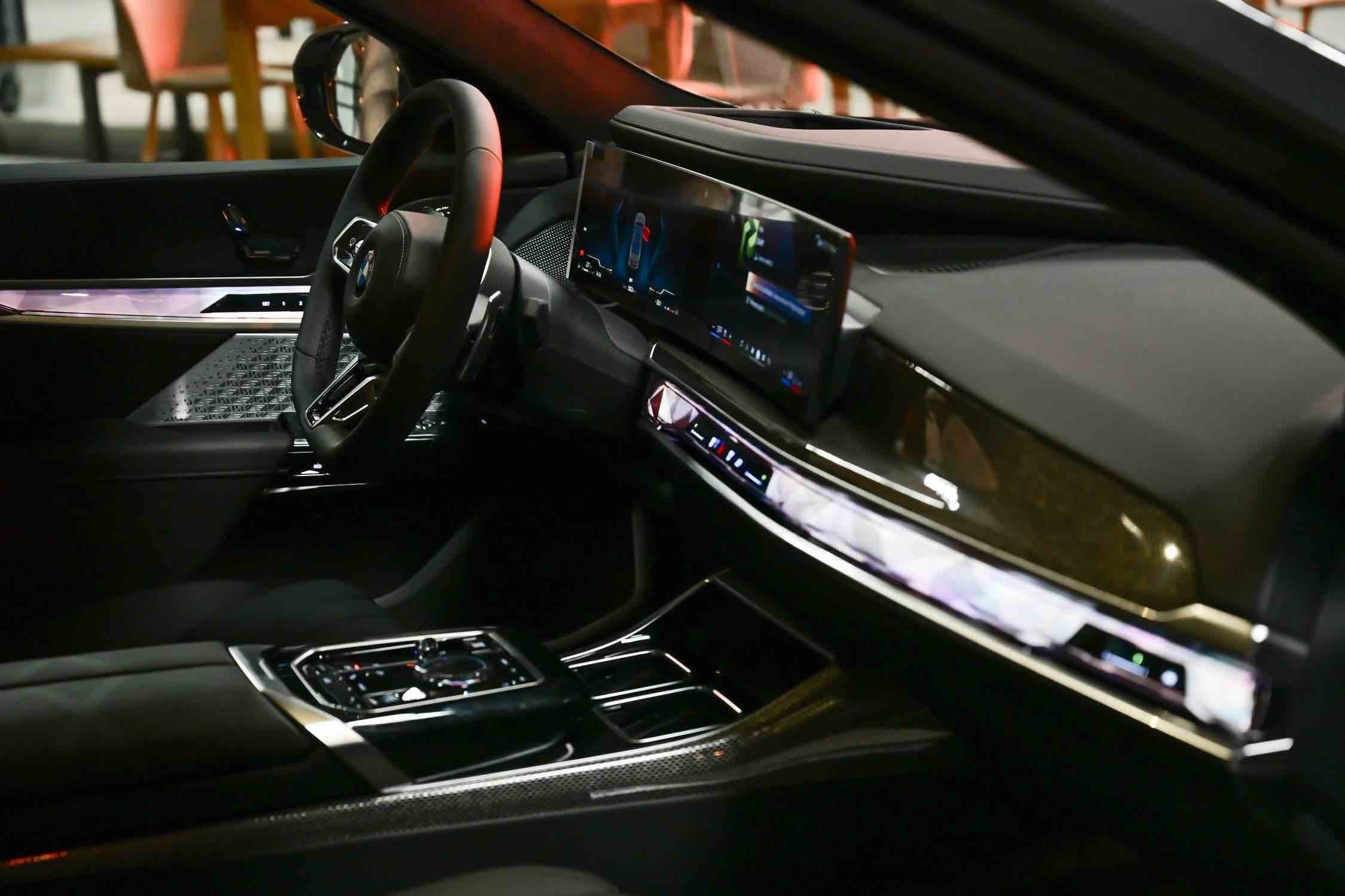 BMW lanza el Serie 7 en Argentina: lujo y tecnología avanzada