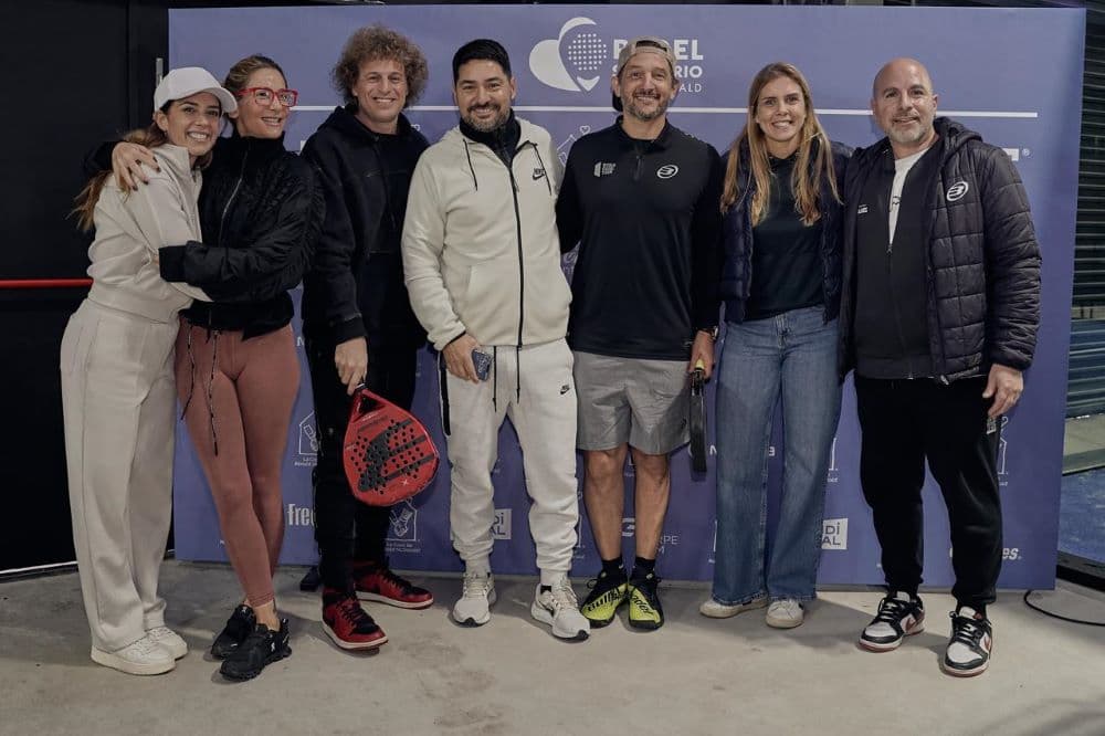 Primer torneo solidario de pádel reunió a figuras y recaudó $7M