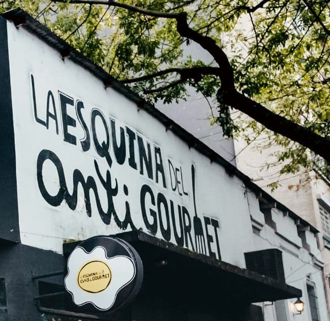 La Esquina del Antigourmet: abuelos mayores de 80 comen gratis