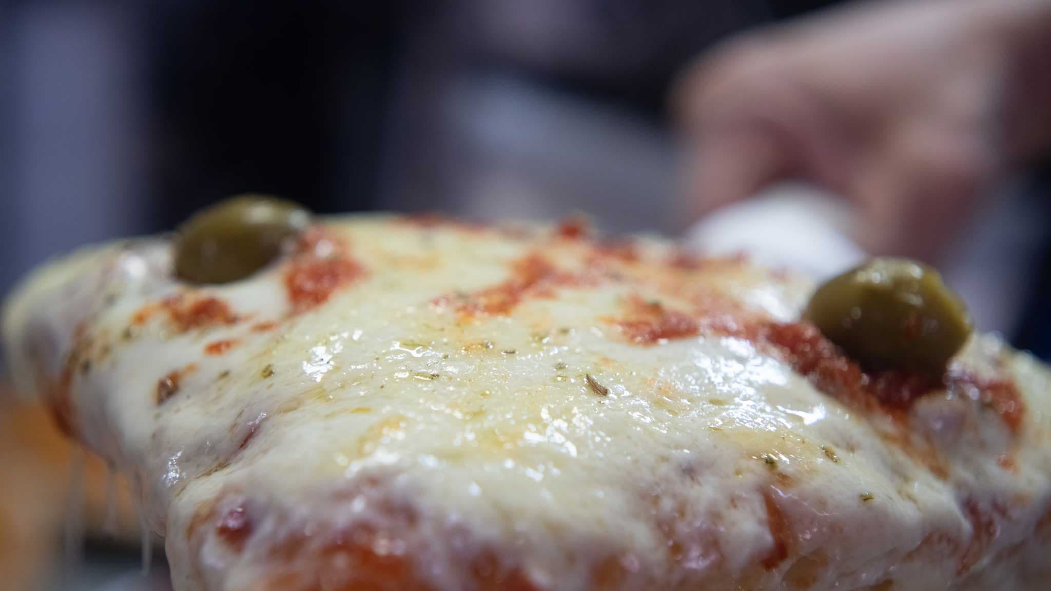 La Noche de la Pizza y la Empanada 2025: APYCE lanza promos