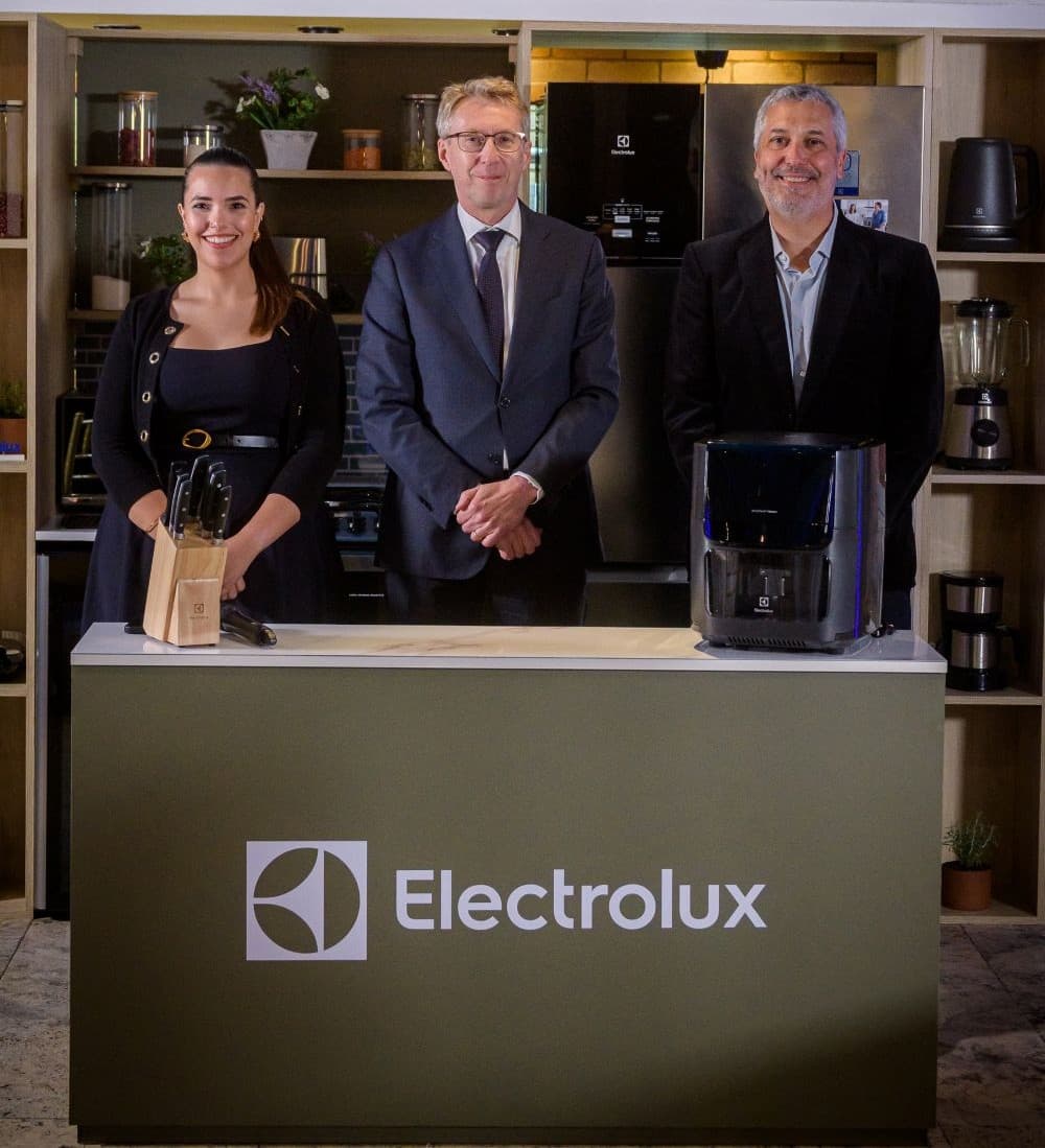 Electrolux celebró 106 años de historia