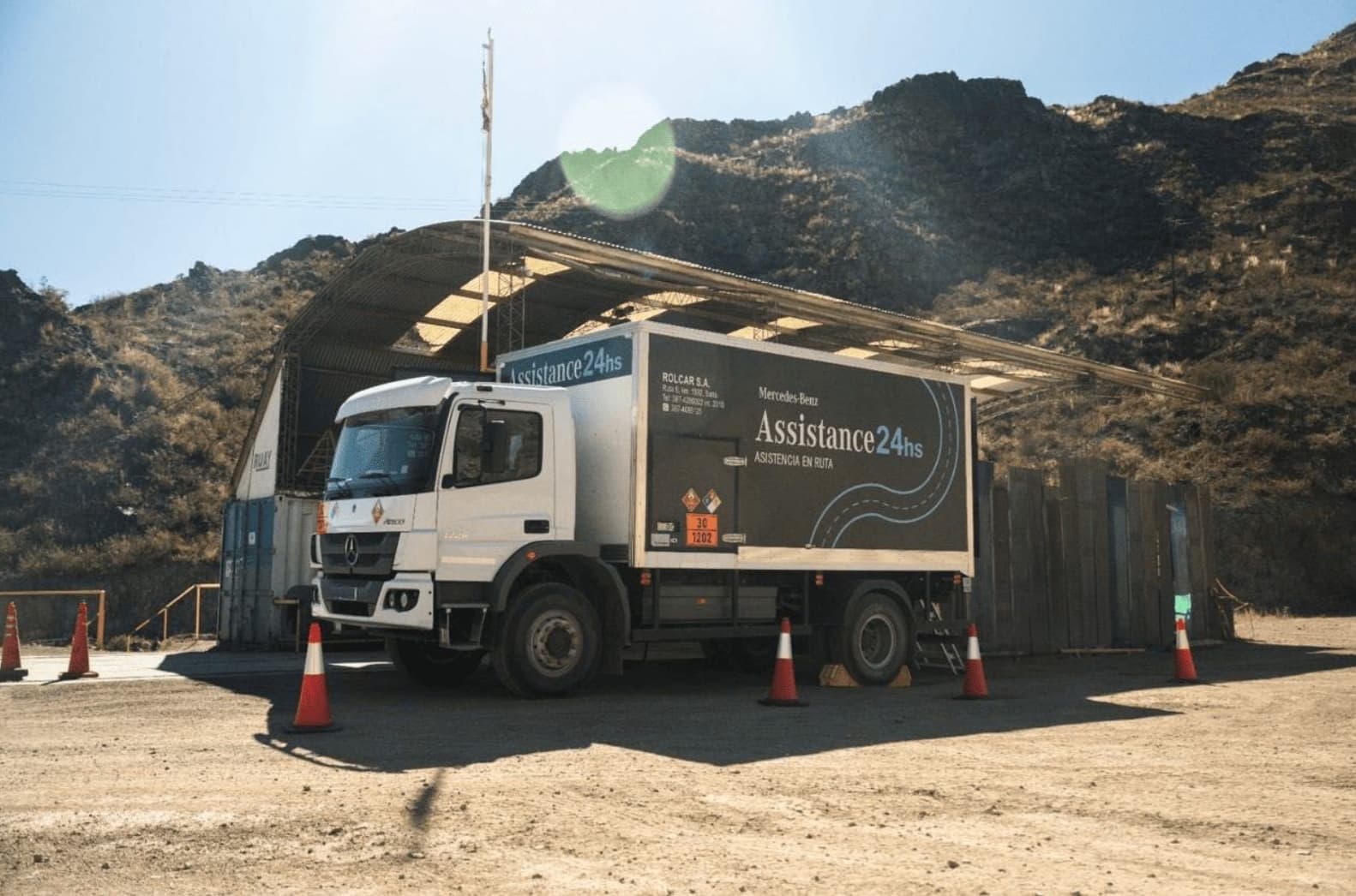 Mercedes-Benz Camiones lanza taller móvil minero en Catamarca