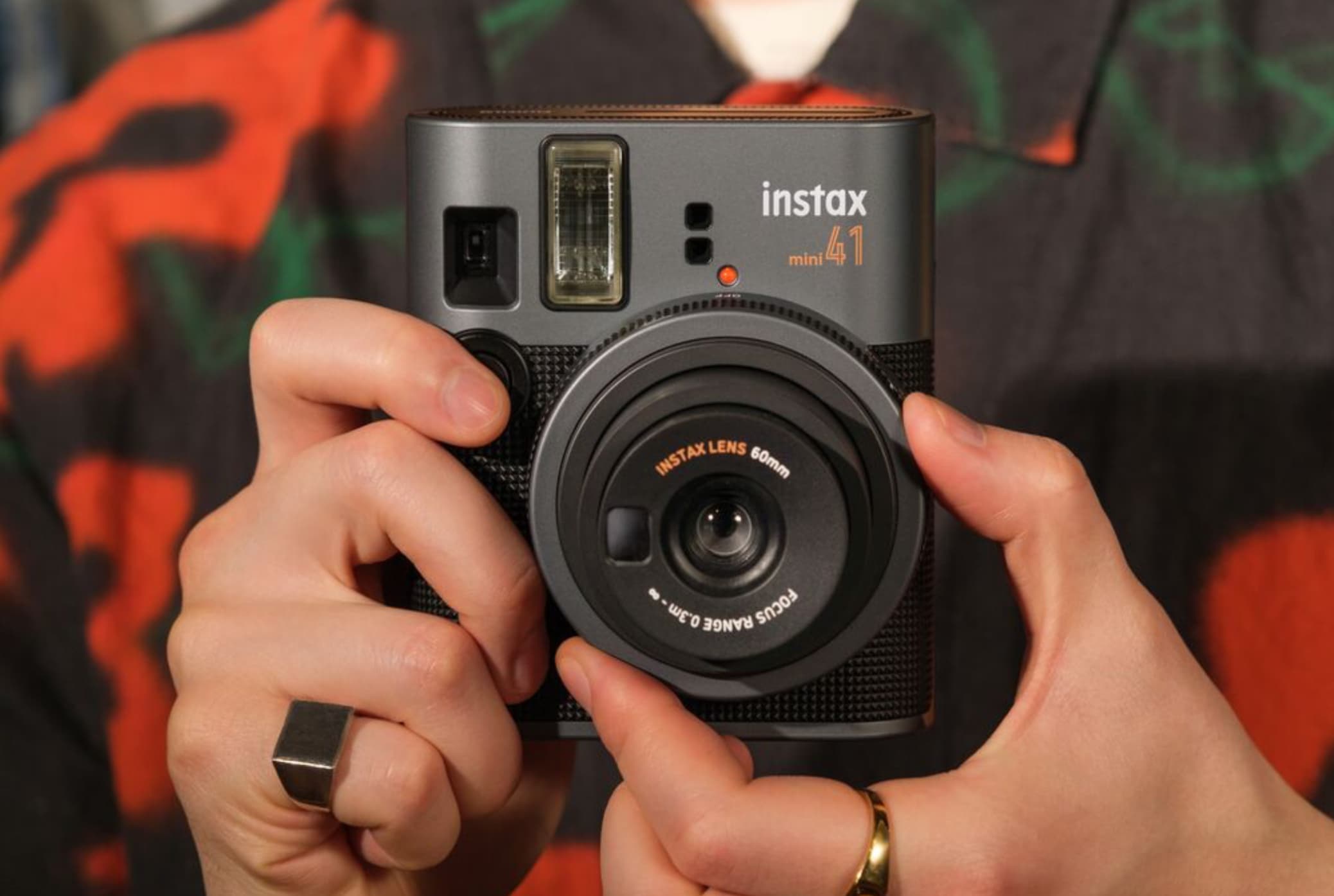Instax presenta novedades en fotografía instantánea durante la 20° Expo RED DEL INTERIOR en Rosario