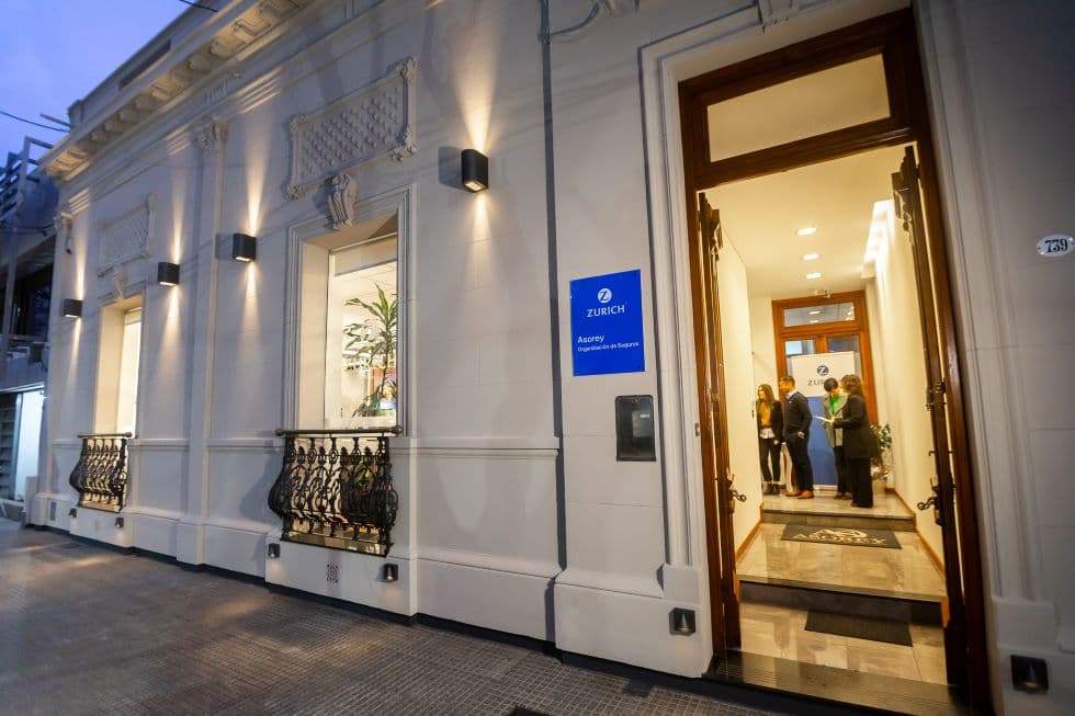 Zurich abre una nueva oficina en Lincoln en alianza con Asorey