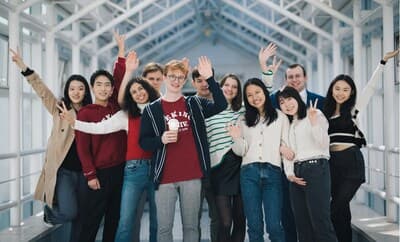 Universidad de Pekín refuerza su programa internacional “Futuros líderes” con nueva generación