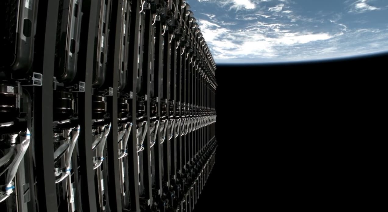 Space X completa su lanzamiento Starlink número 90 del año