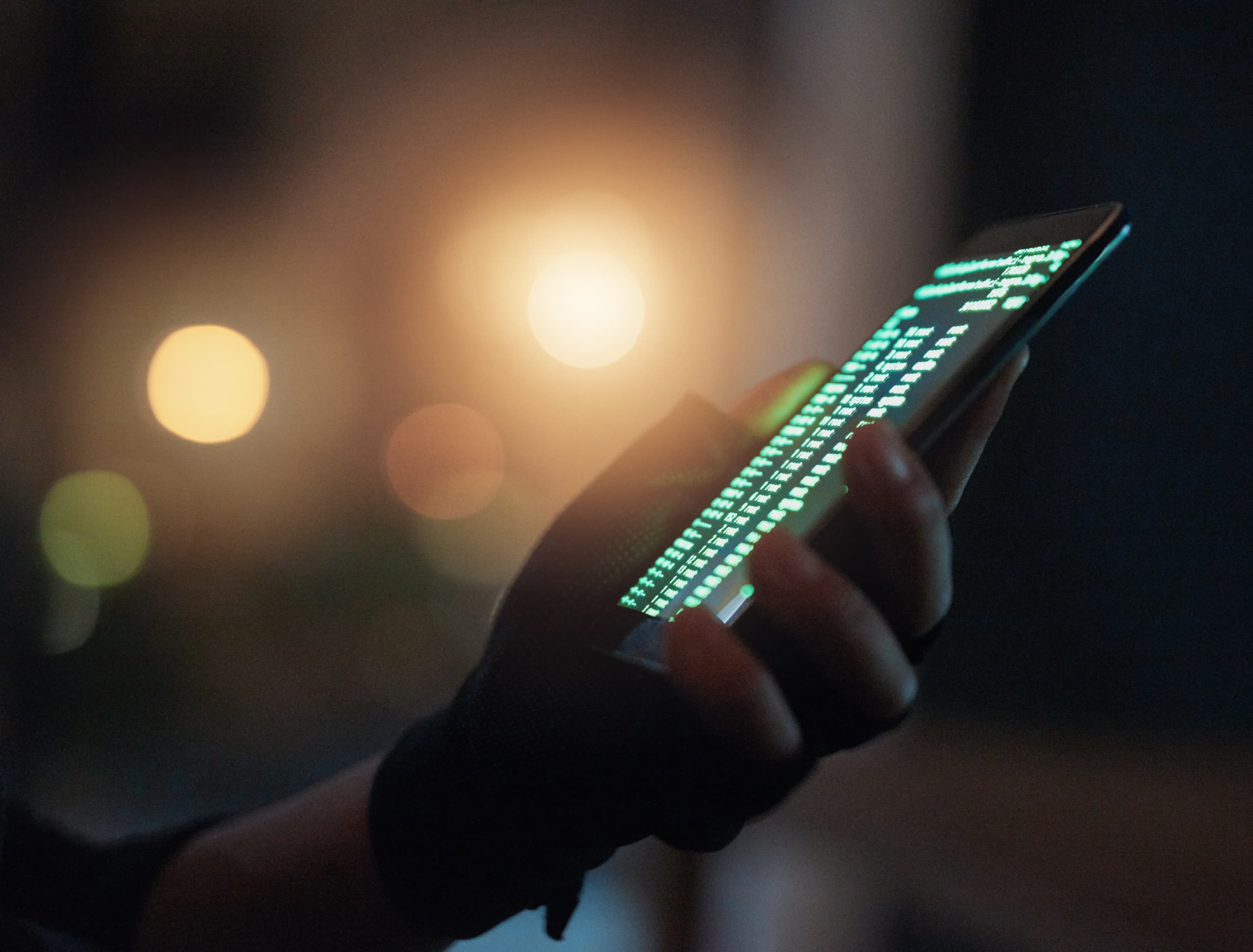 Incremento del 30% en fraudes bancarios por robo de celulares en América Latina durante 2025