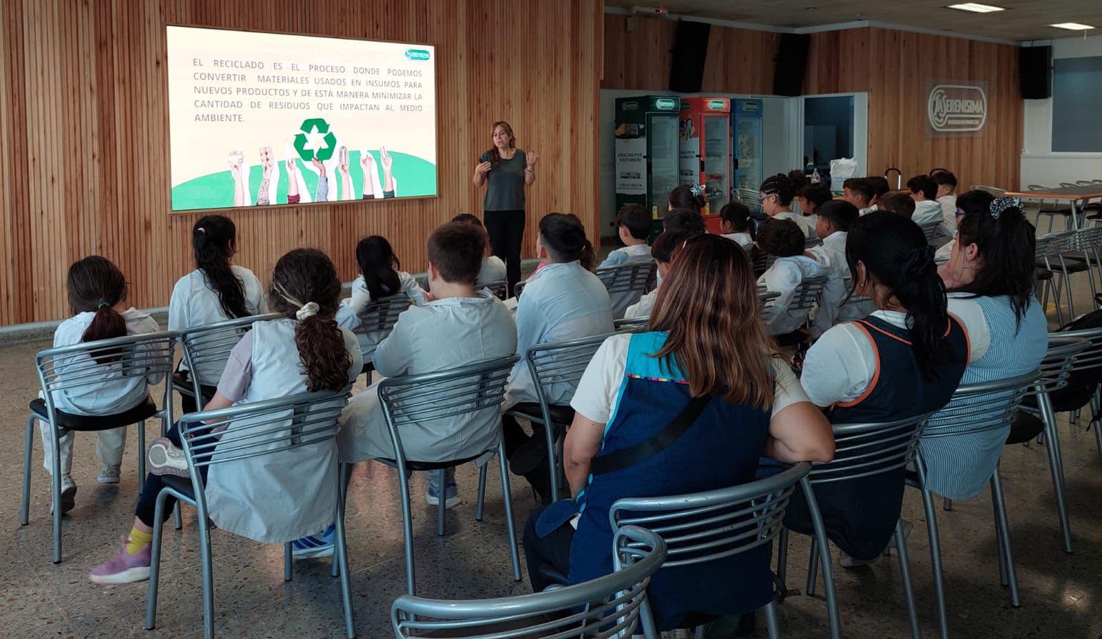 Mastellone Hnos. acerca la educación ambiental a estudiantes