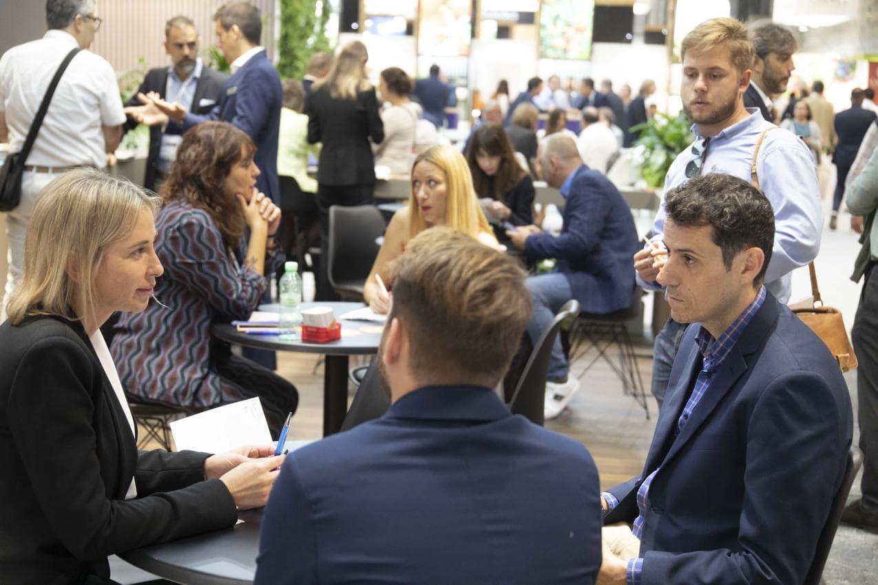 PRIVEL 2025 inicia su primera edición en Madrid con 269 expositores y compradores de 27 países