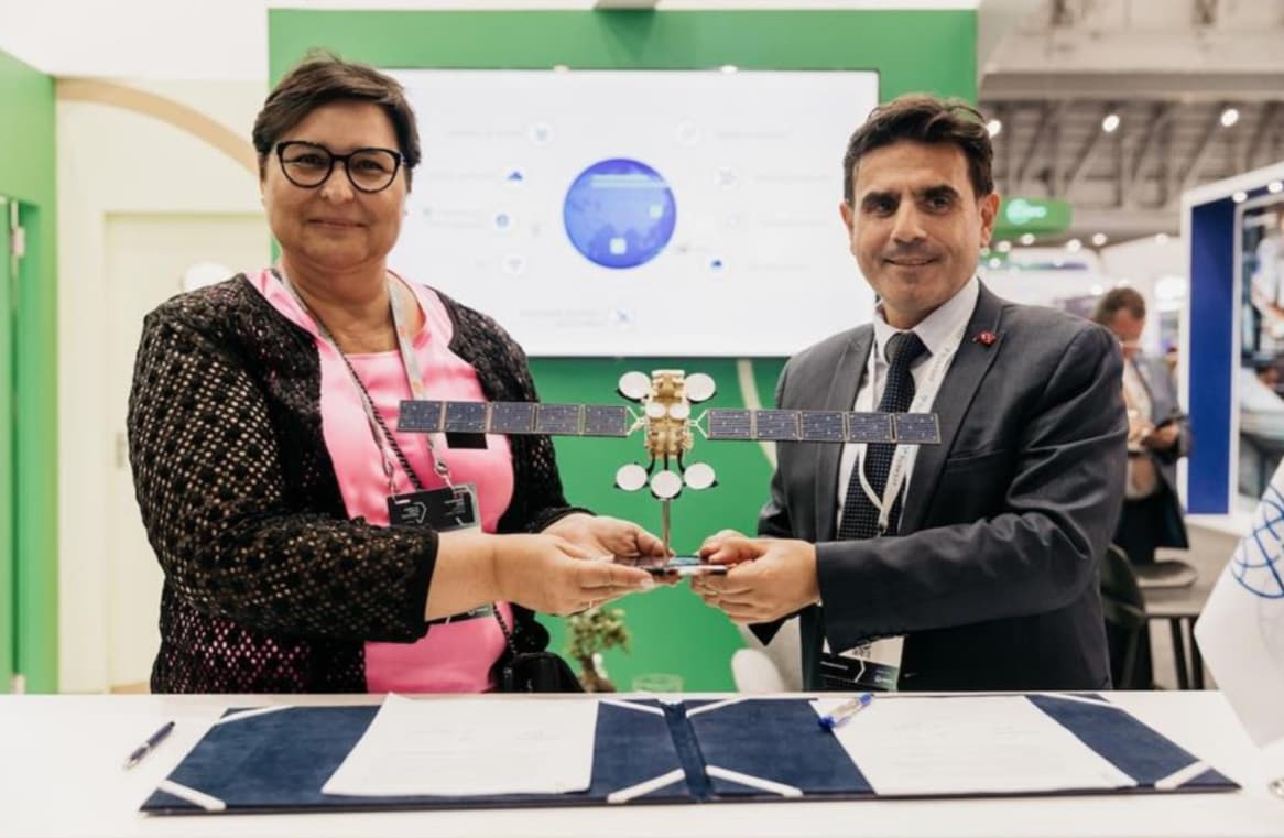 Intersputnik y Turksat sellan alianza para ampliar su alcance satelital global
