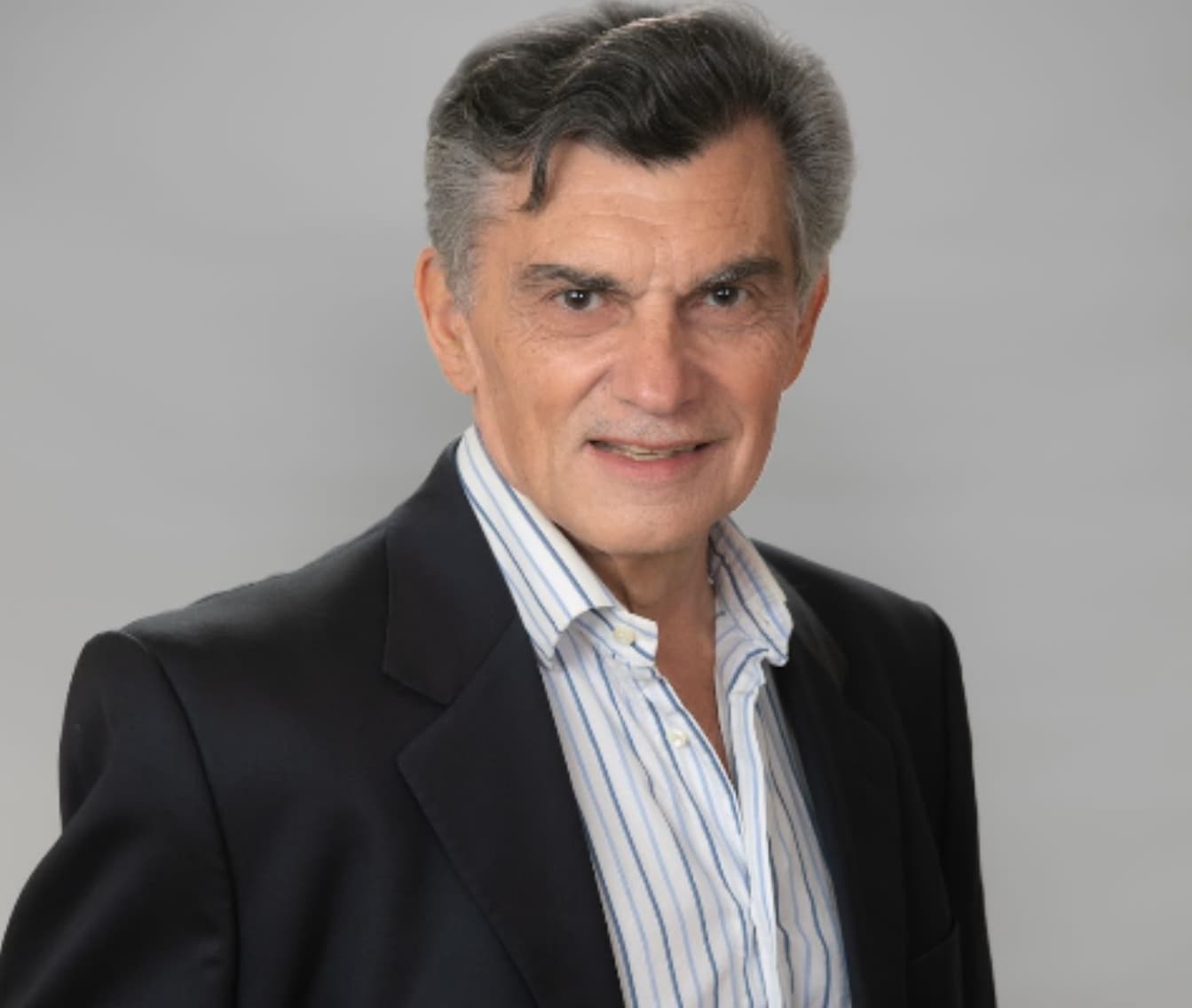 ¿El palo o la zanahoria? Apuntes para abordar el problema de la informalidad económica