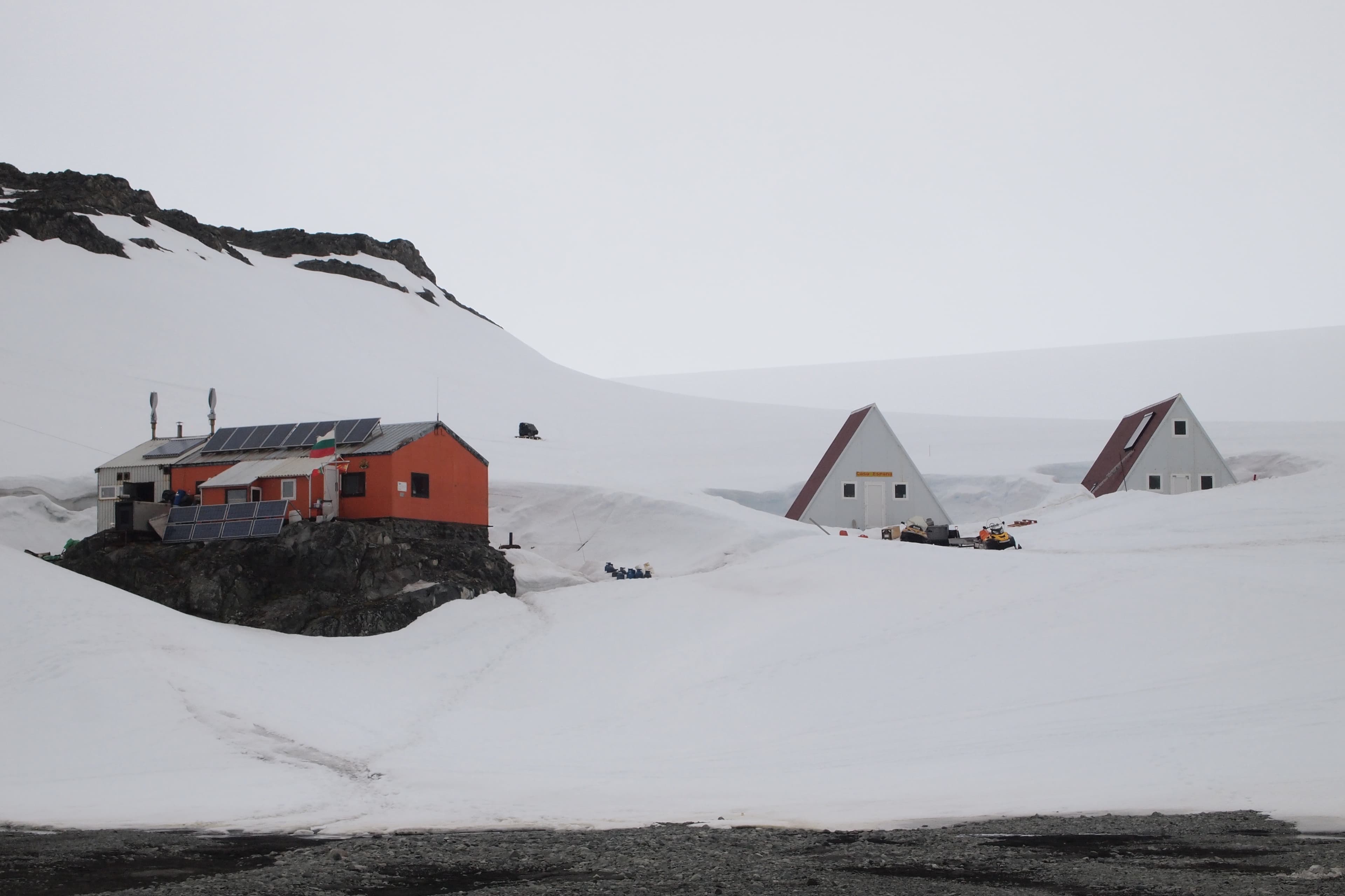 Civitatis suma opciones para visitar la Antártida con tours aéreos y cruceros desde Ushuaia
