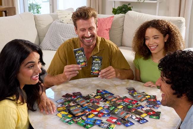 Mattel presenta UNO Elite™ Fórmula 1® y expande el clásico juego de cartas con el automovilismo