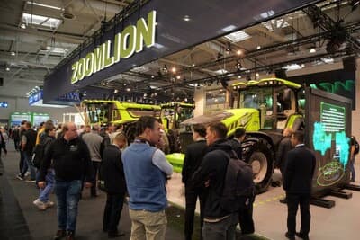 Zoomlion exhibe maquinaria agrícola híbrida e inteligente en Agritechnica 2025 en Alemania