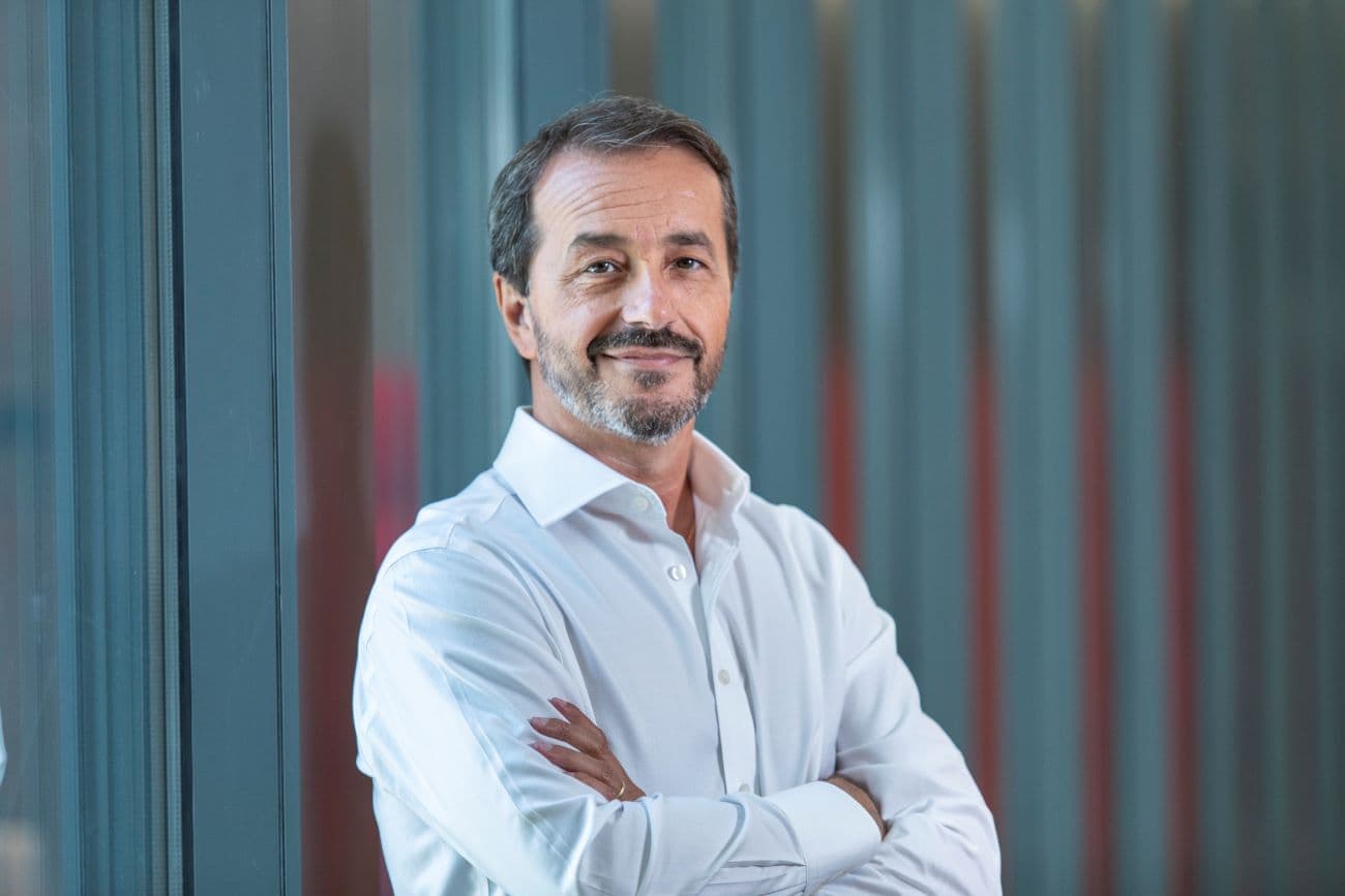 Alejandro Butti, de Santander: "El futuro no es de unos u otros"