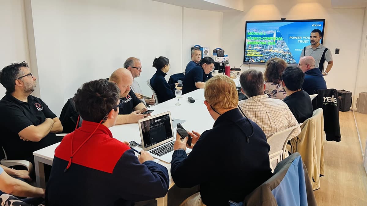 Forza Power Technologies certifica a canales VAR en Buenos Aires para proyectos de UPS Online