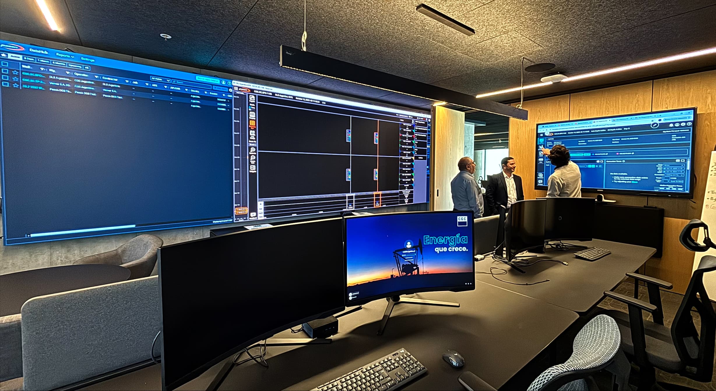Salas ejecutivas en Oil & Gas evolucionan hacia centros de gestión con tecnología avanzada