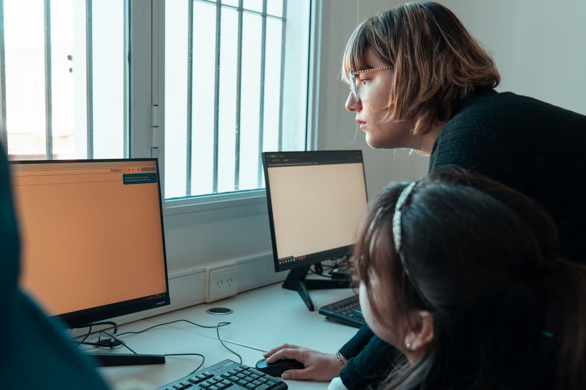 Las carreras que marcan tendencia en 2026: salud mental, bienestar y análisis social