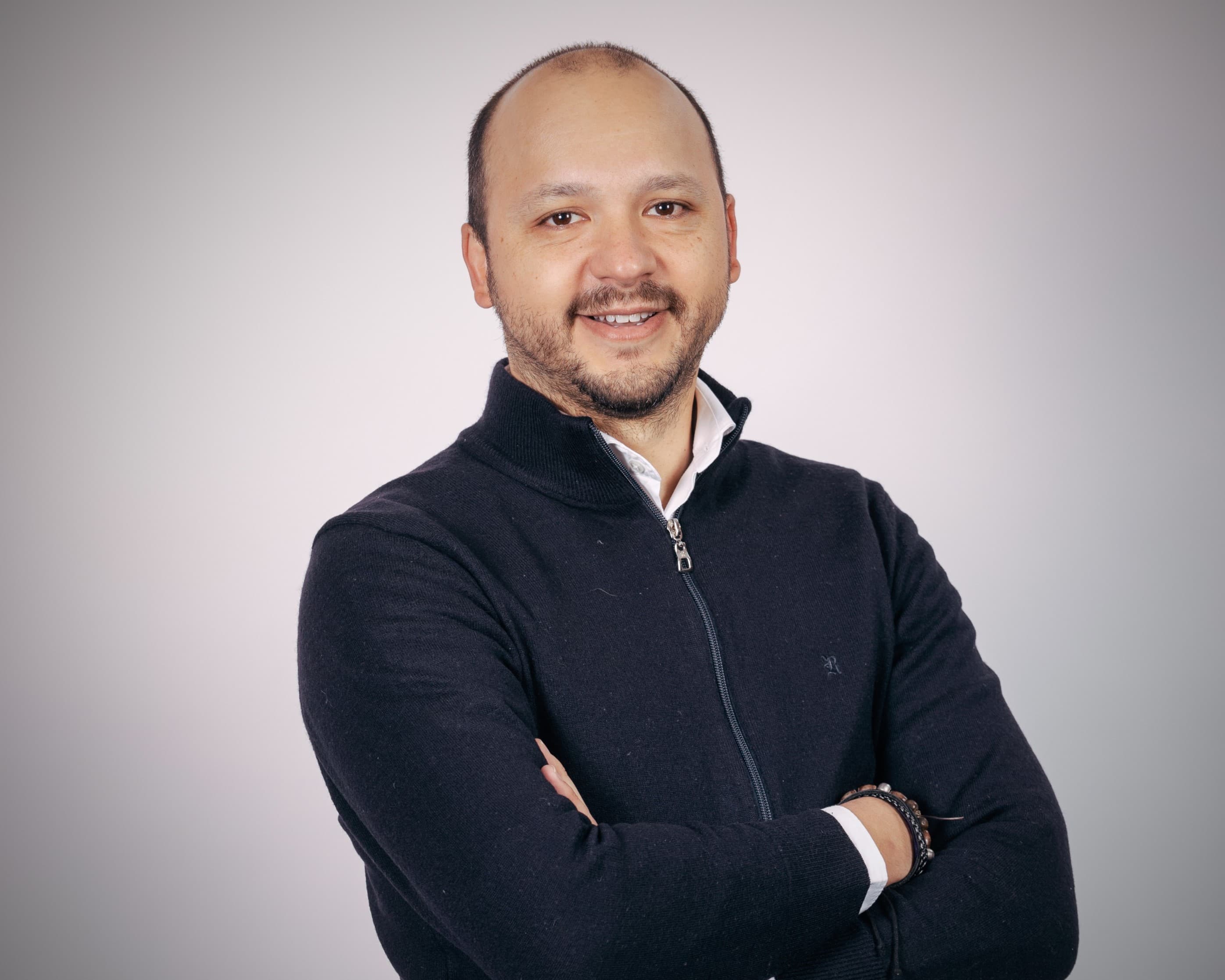 KPMG publica informe global que identifica tendencias en experiencia del cliente y el impacto de la Agentic IA