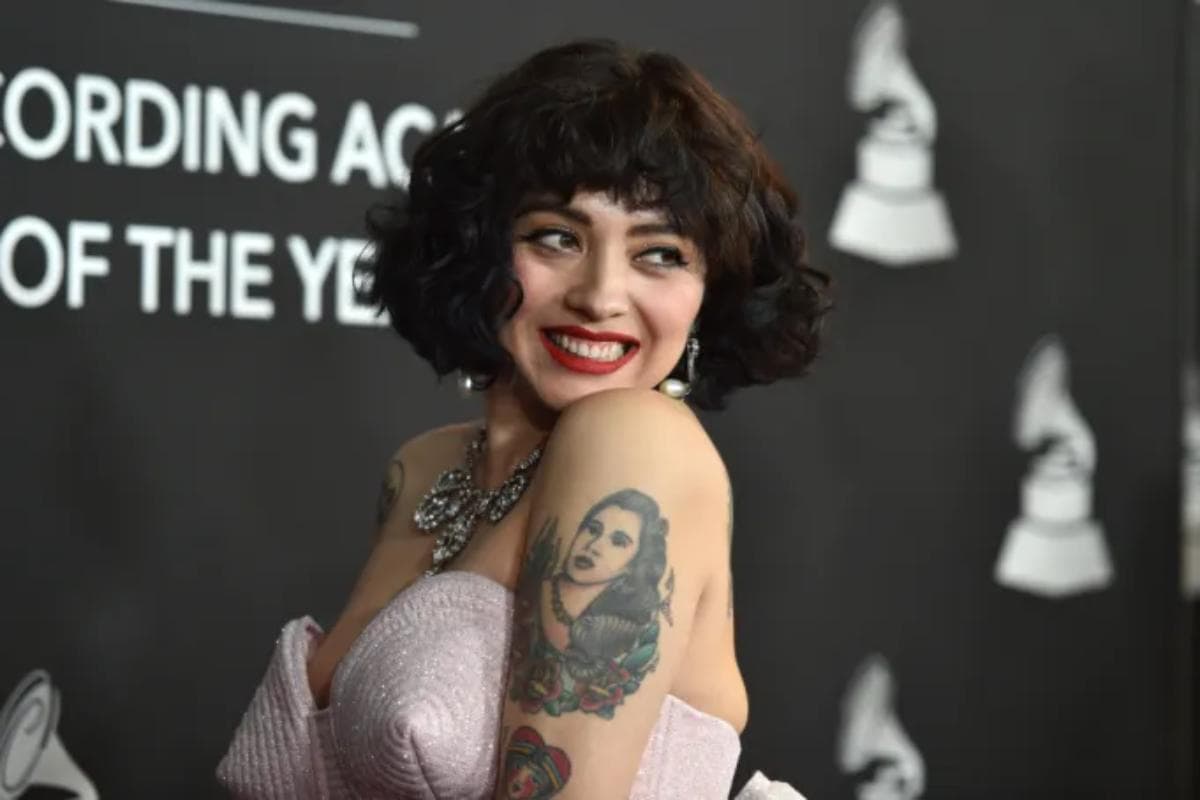 Mon Laferte encabeza preferencias para Viña 2026 y la feria libre destaca en consumo chileno