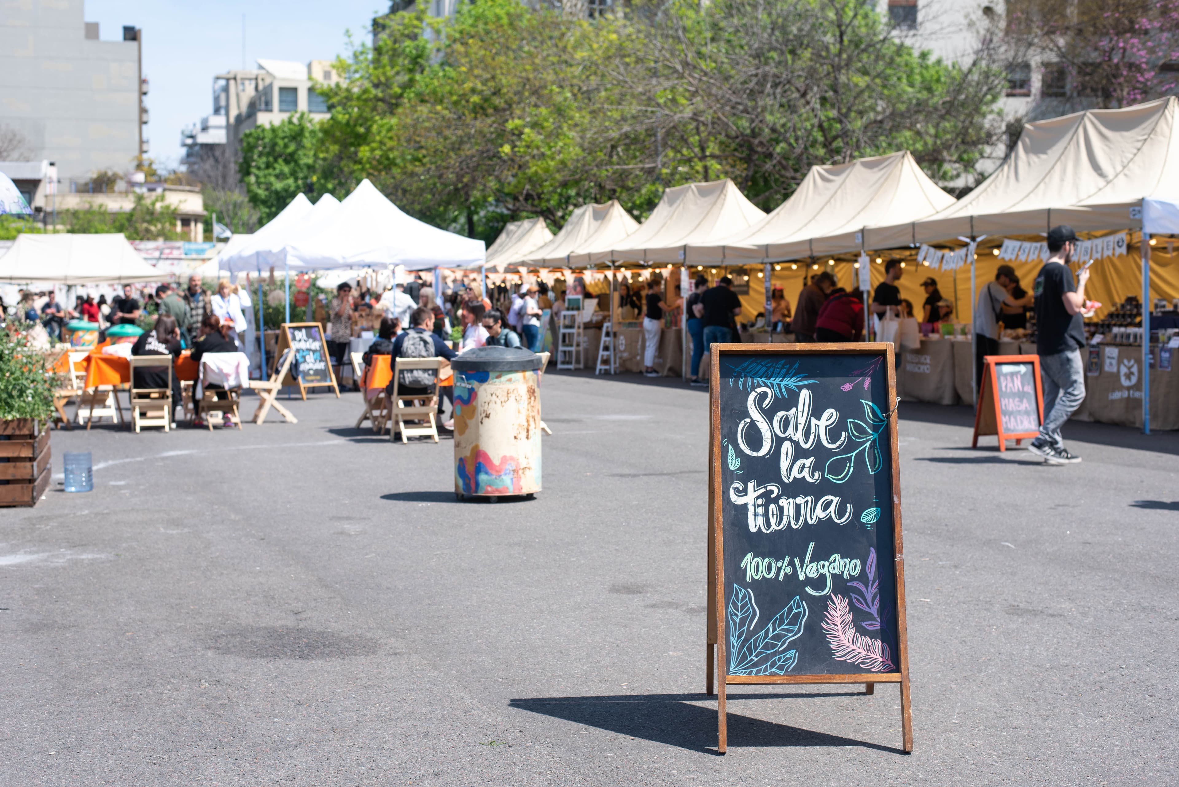 Festival Vegano 2026: más de 40 propuestas plant based en Plaza Clemente, Colegiales