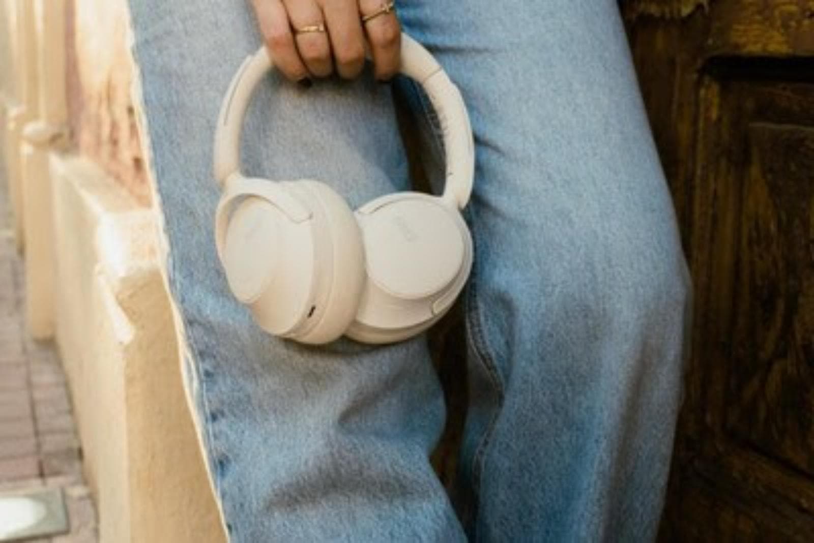 QCY actualizó su línea H3 y presentó los auriculares de diadema H3S