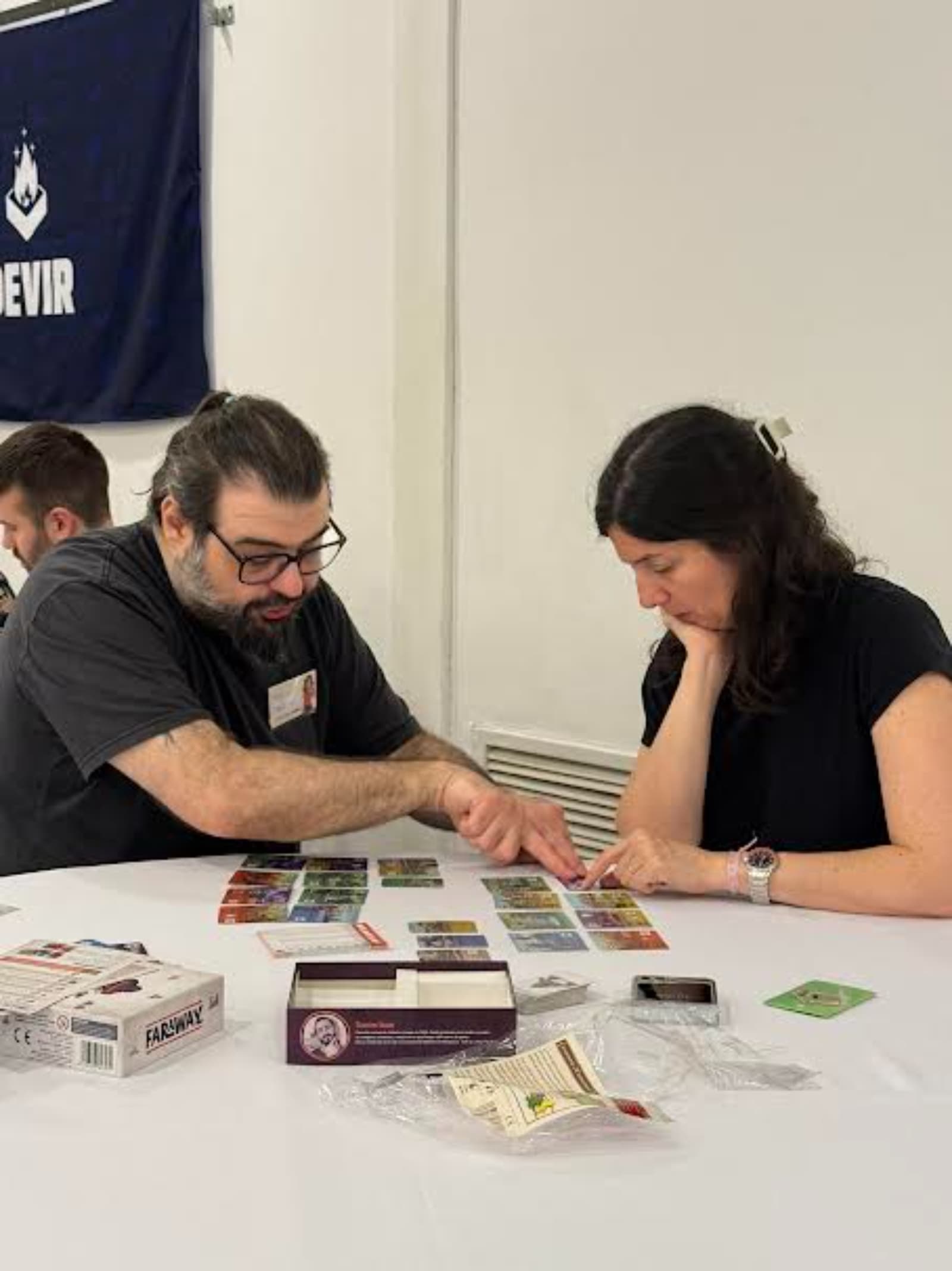 Devir propone juegos de mesa para celebrar San Valentín con partidas de a dos
