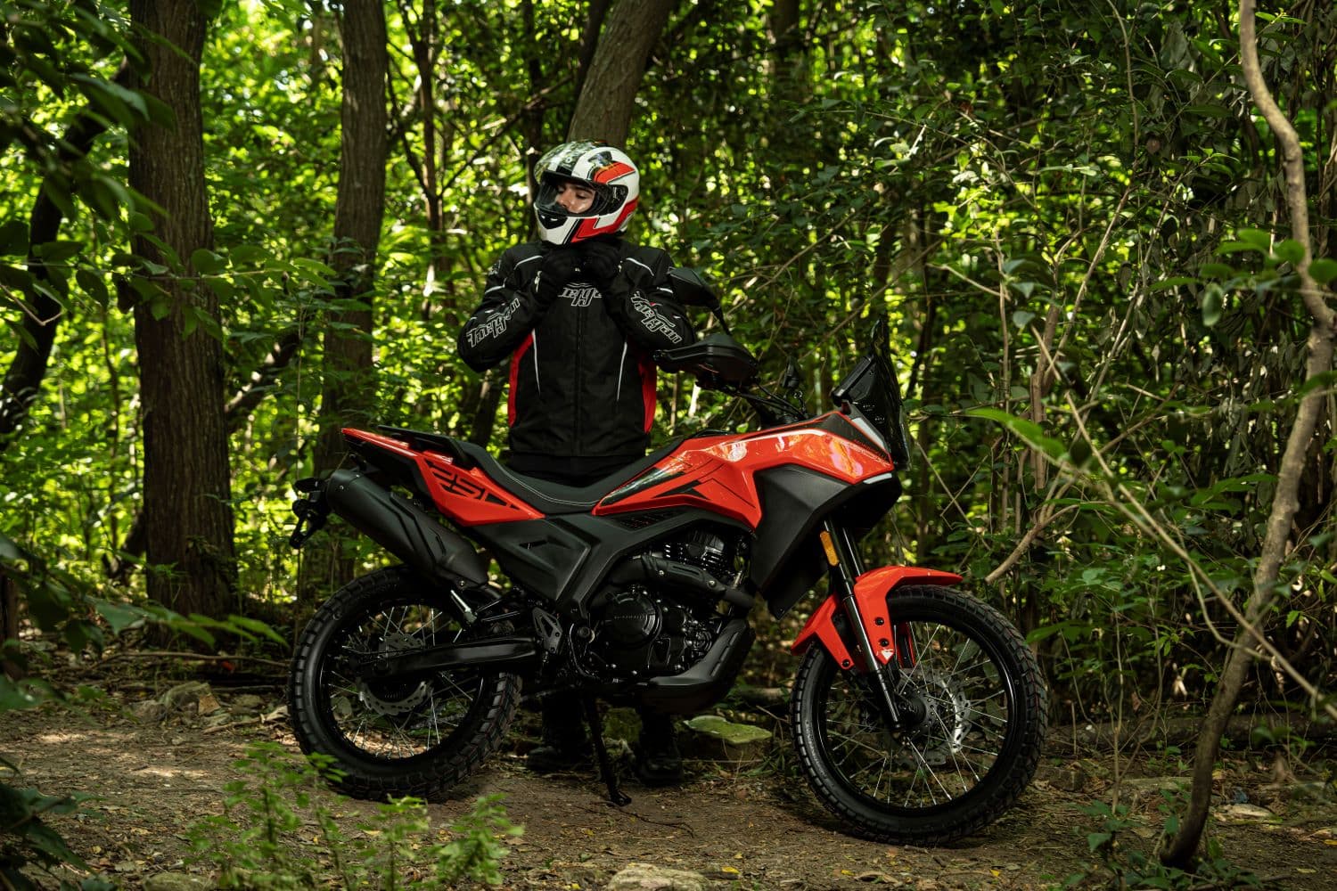 Morbidelli presenta la T250X, su nueva propuesta On-Off para el mercado argentino