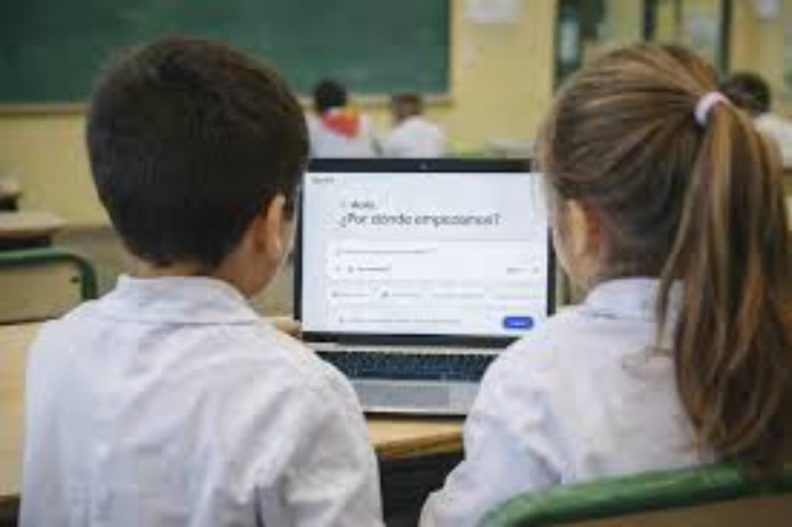 La Ciudad de Buenos Aires habilitó para las escuelas primarias el acceso gratuito a Google Gemini