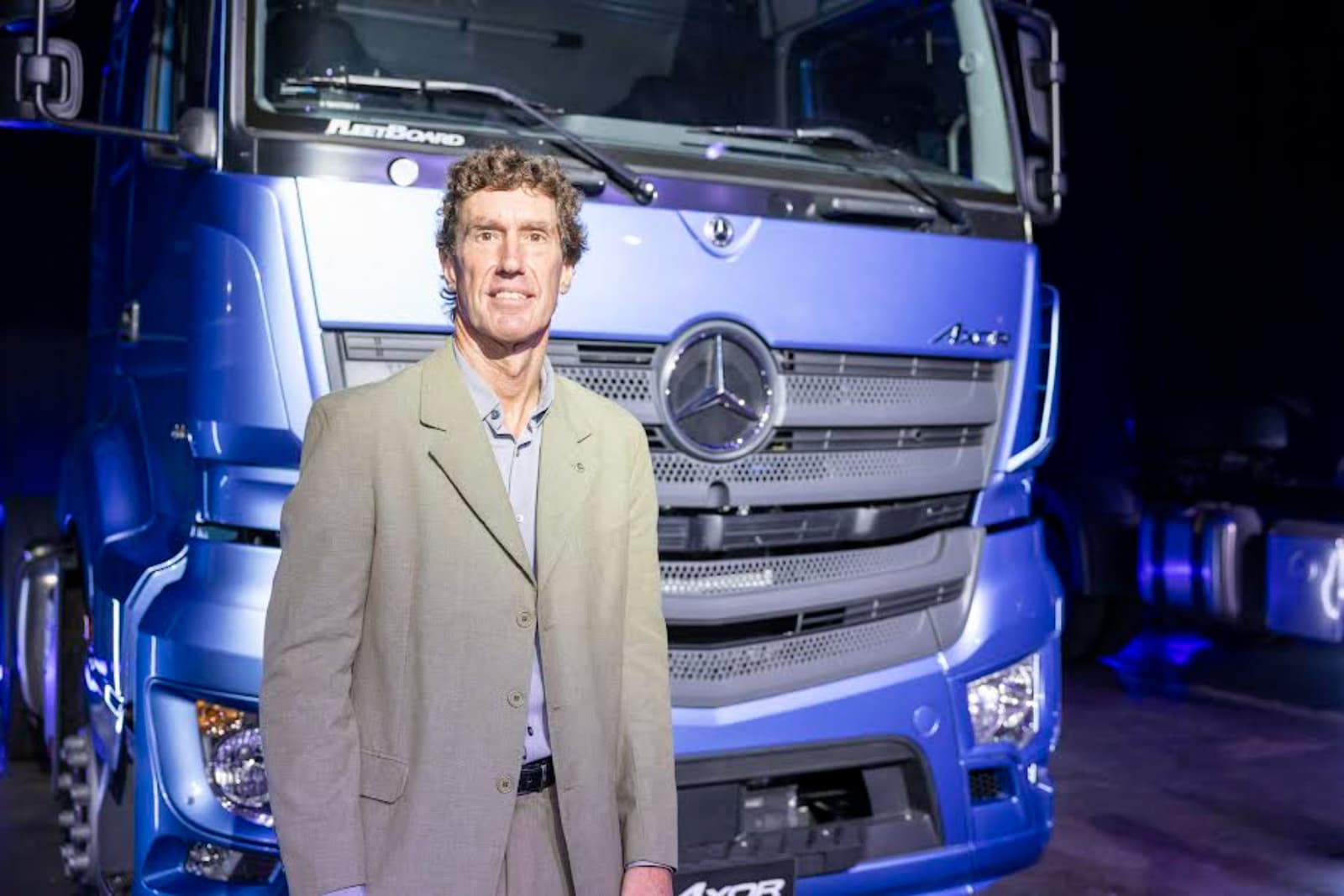 Mercedes-Benz Camiones y Buses vuelve a ofrecer en Argentina el extrapesado Axor