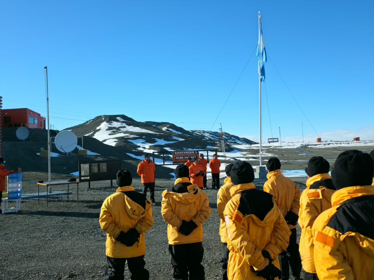 Grupo LTN montó la envolvente térmica del primer módulo habitacional en Base Petrel