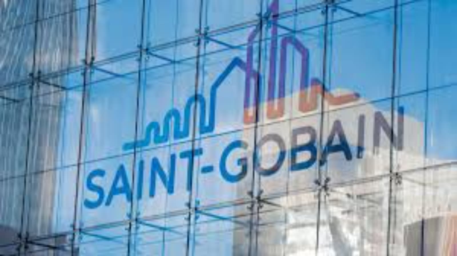 Saint-Gobain cerró 2025 con ventas estables y proyecta subir el dividendo 4,5%