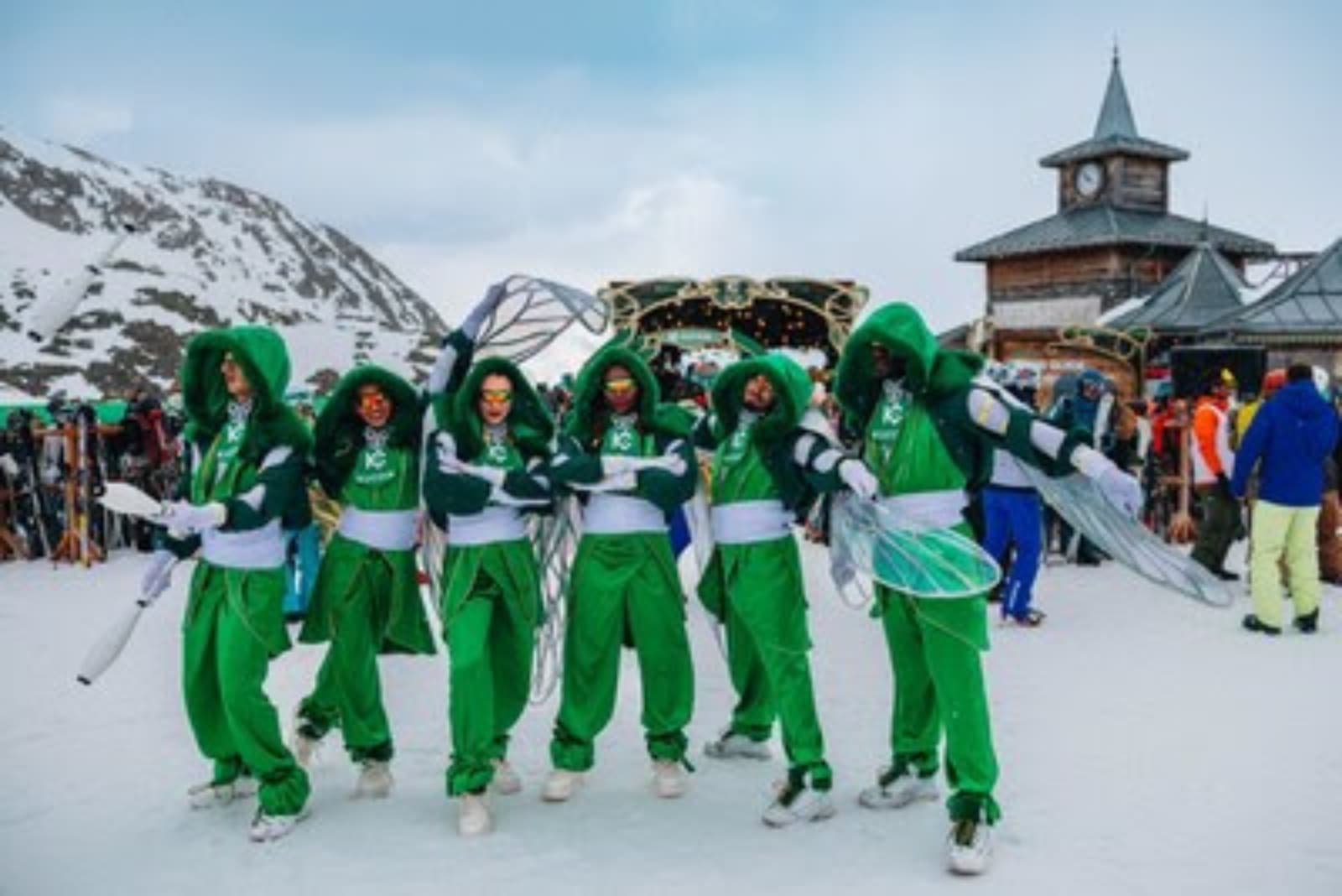 KuCoin debutó en Tomorrowland Winter con activaciones de su campaña Guided into the Future