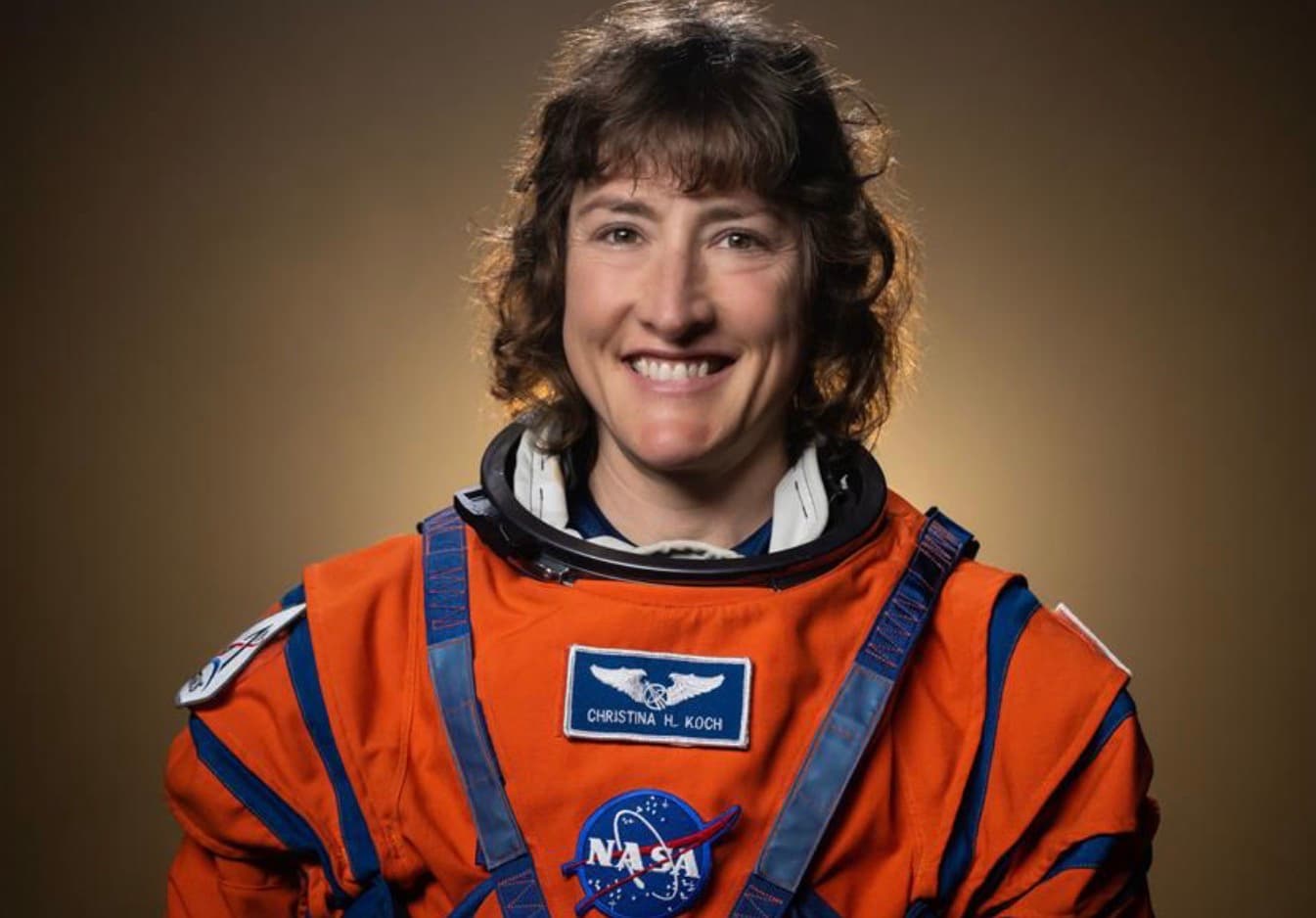 Christina Koch, primera mujer en rumbo a la Luna