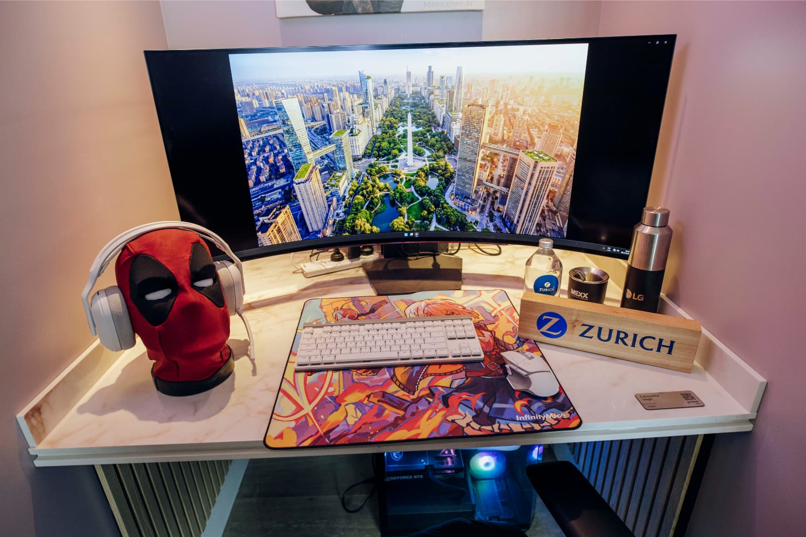 Zurich lleva “Live & Play She” a Experiencia Living con foco gamer