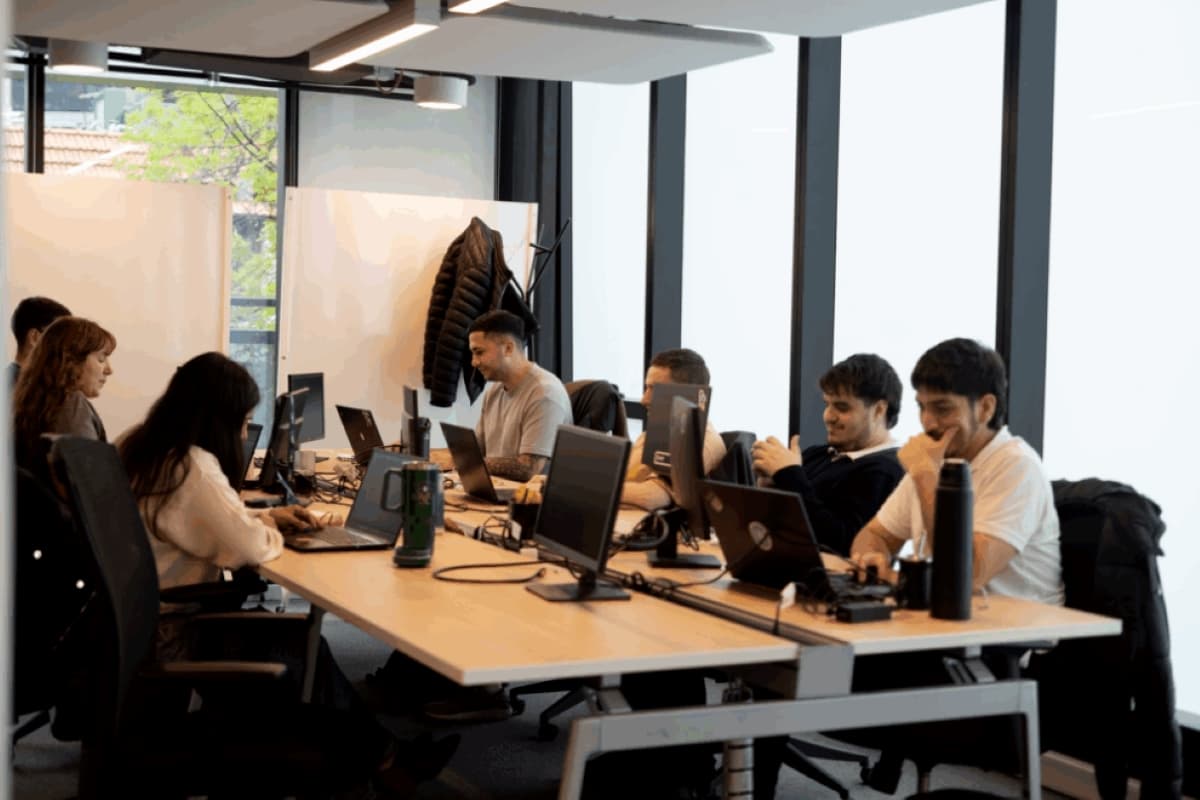 Por los malos hábitos del homeoffice, muchas empresas retoman la presencialidad