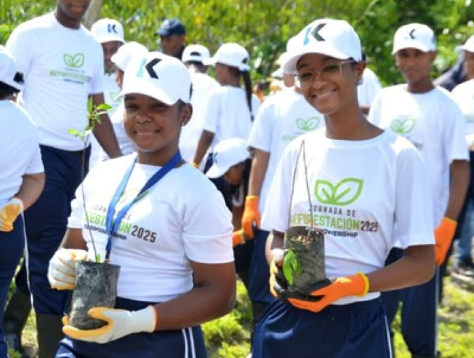 One World Karadeniz Foundation de Karpowership cumple tres años con presencia en 15 países