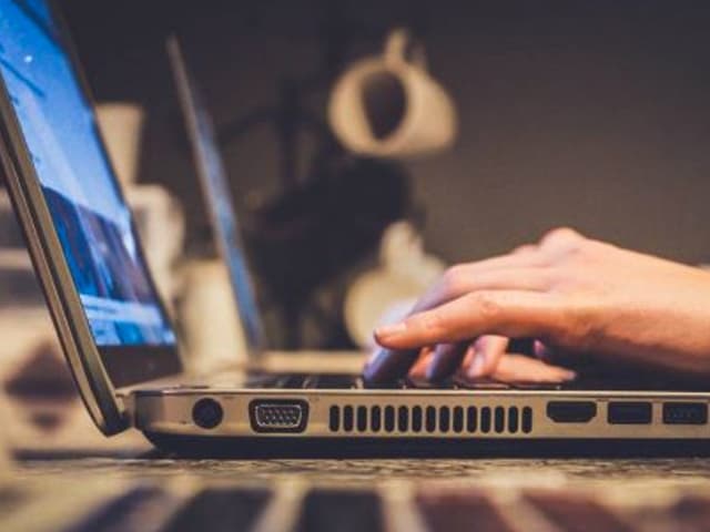 US$ 6 mil millones del turismo en "exportaciones"