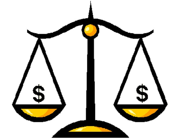 Ejecución presupuestaria nacional de agosto 2025: caída real del gasto y leve baja en ingresos