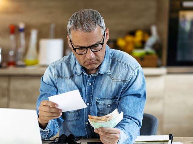 Inversores estadounidenses mayores de 50 años muestran preocupación por ingresos en la jubilación