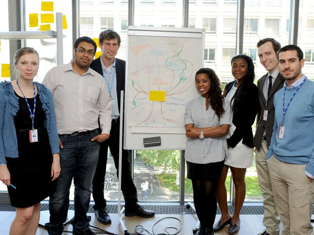 Millennials representan casi el 30 % de los comerciantes argentinos, según Equifax Argentina