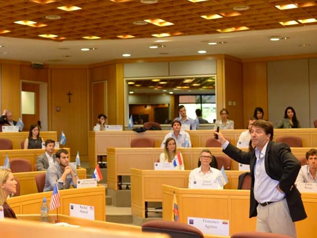 IAE Summit 2025 reunió a más de 700 líderes en productividad