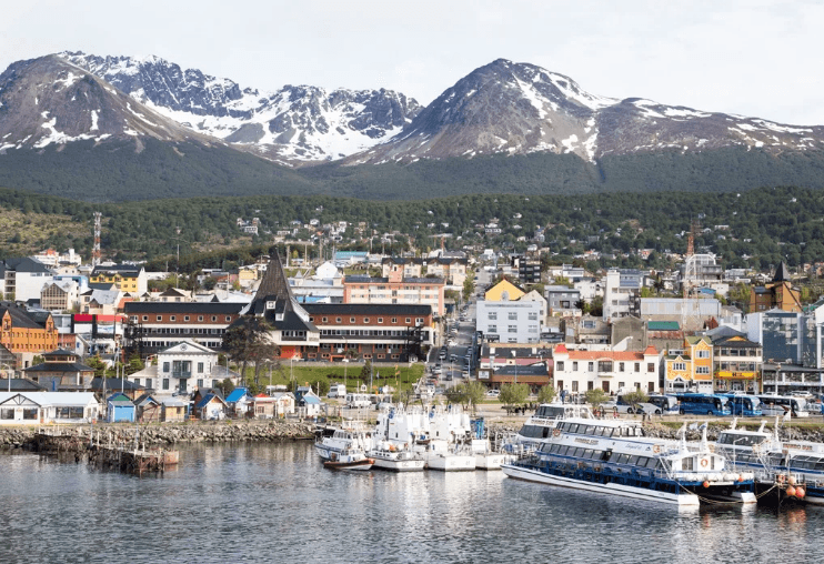 Mercado Libre: destinos más buscados para vacaciones de invierno 2025
