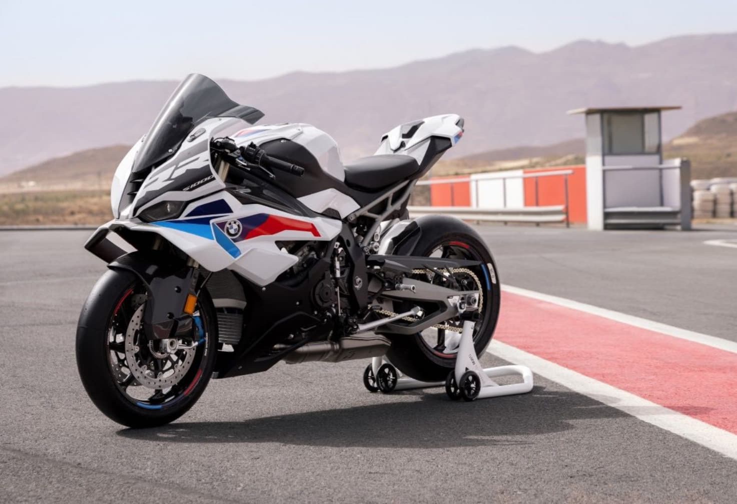 BMW S 1000 RR relanzada en Argentina con mejoras técnicas