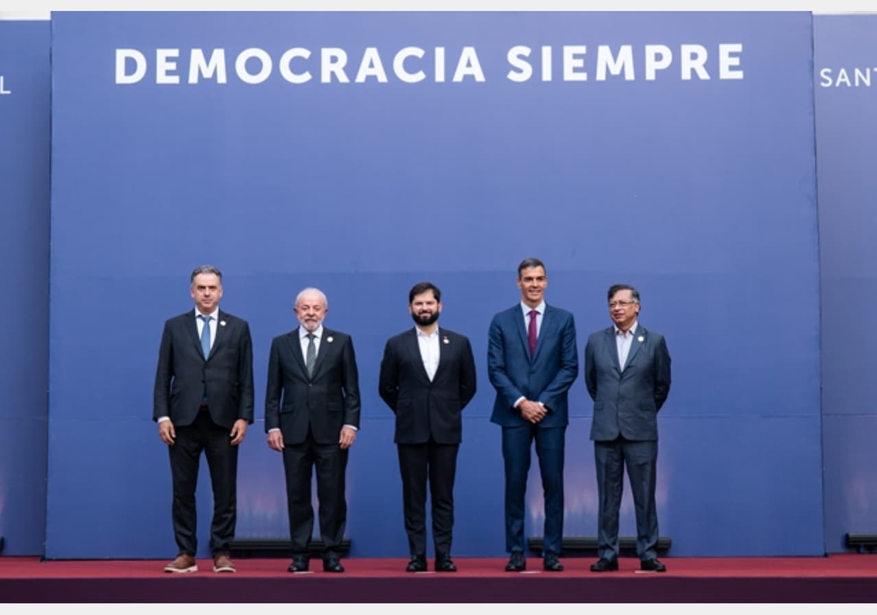 Chile impulsa una cruzada global por la democracia