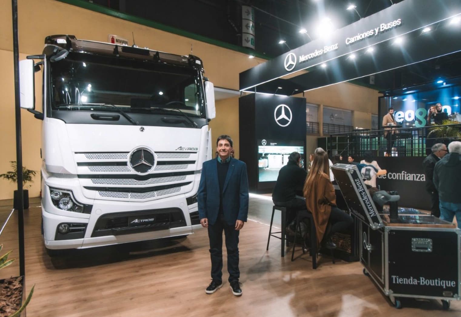 Mercedes-Benz Camiones lanza su nueva generación en Aapresid 2025