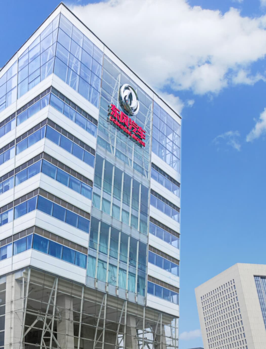 Dongfeng desembarca en Argentina con 14 configuraciones de vehículos