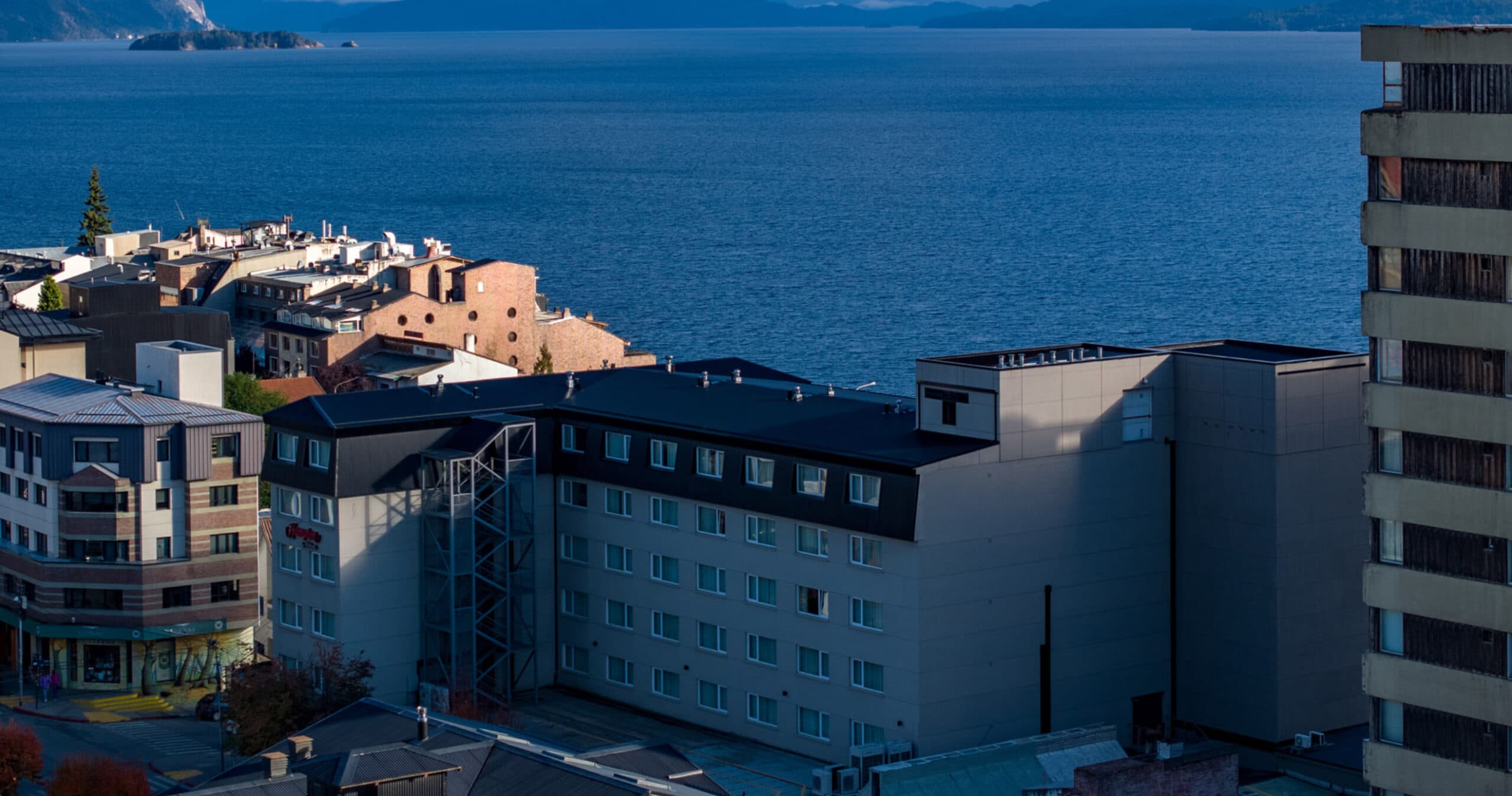 Argenway apuesta al real estate turístico para proteger ahorros